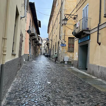 Nel Centro Storico Di Moncalieri